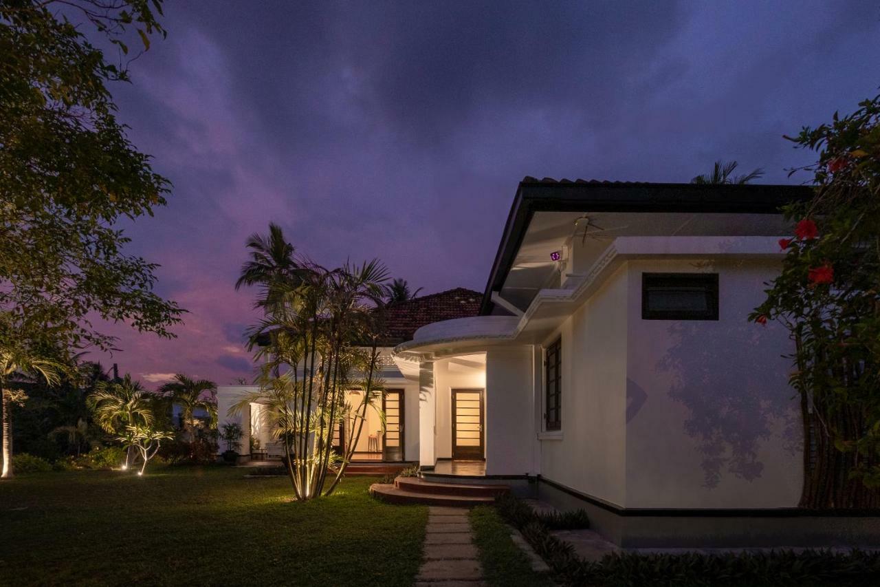Abode Ahangama Bagian luar foto